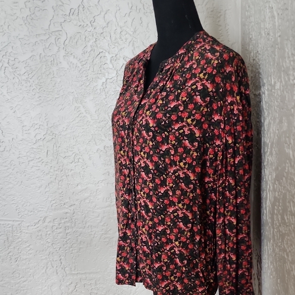Floral Black and Pink Women's Top - Picture 4 of 5